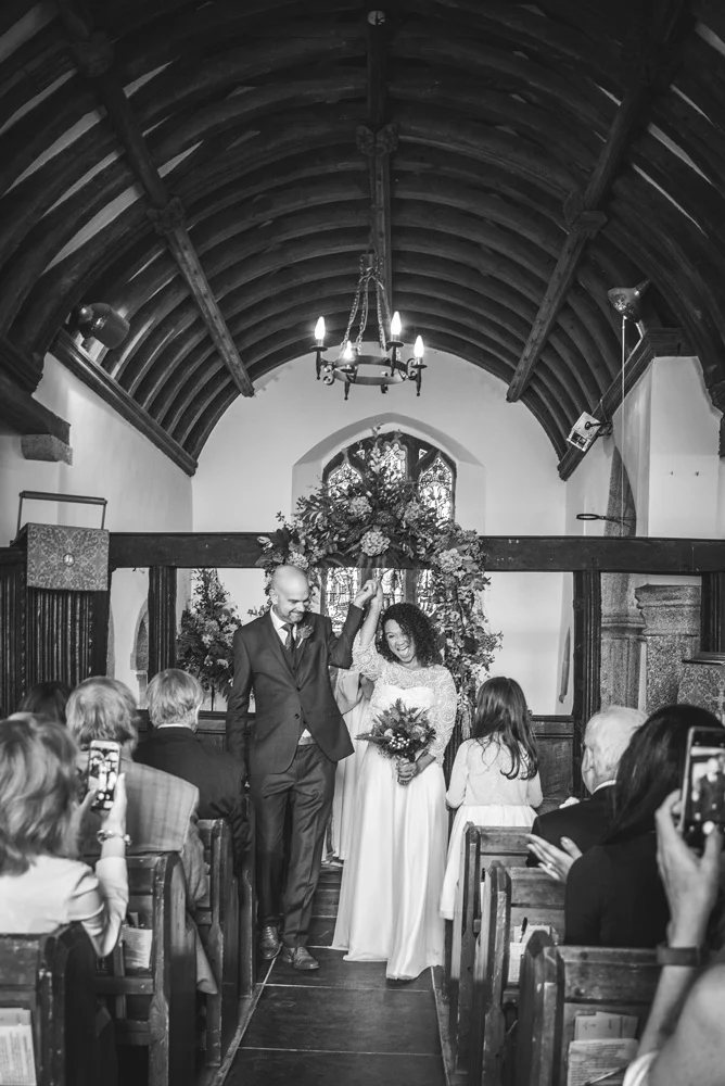 Sarah and Jonathan's Wedding in Polzeath Cornwall - Photography by Arianna Fenton