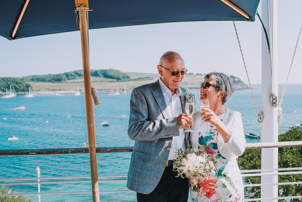 Kim and Trevor's elopement in Cornwall - Photography by Arianna Fenton